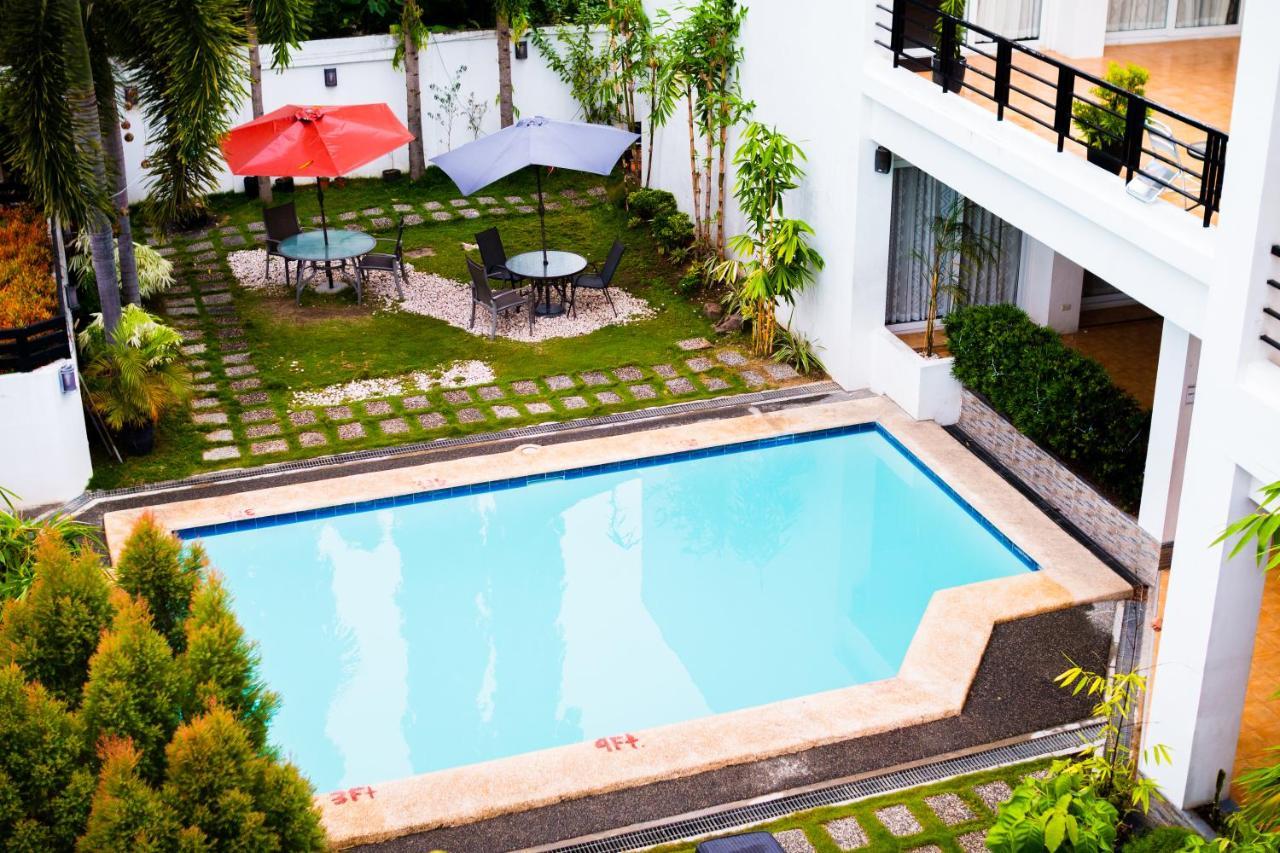 Be-Ing Suites Davao City Buitenkant foto