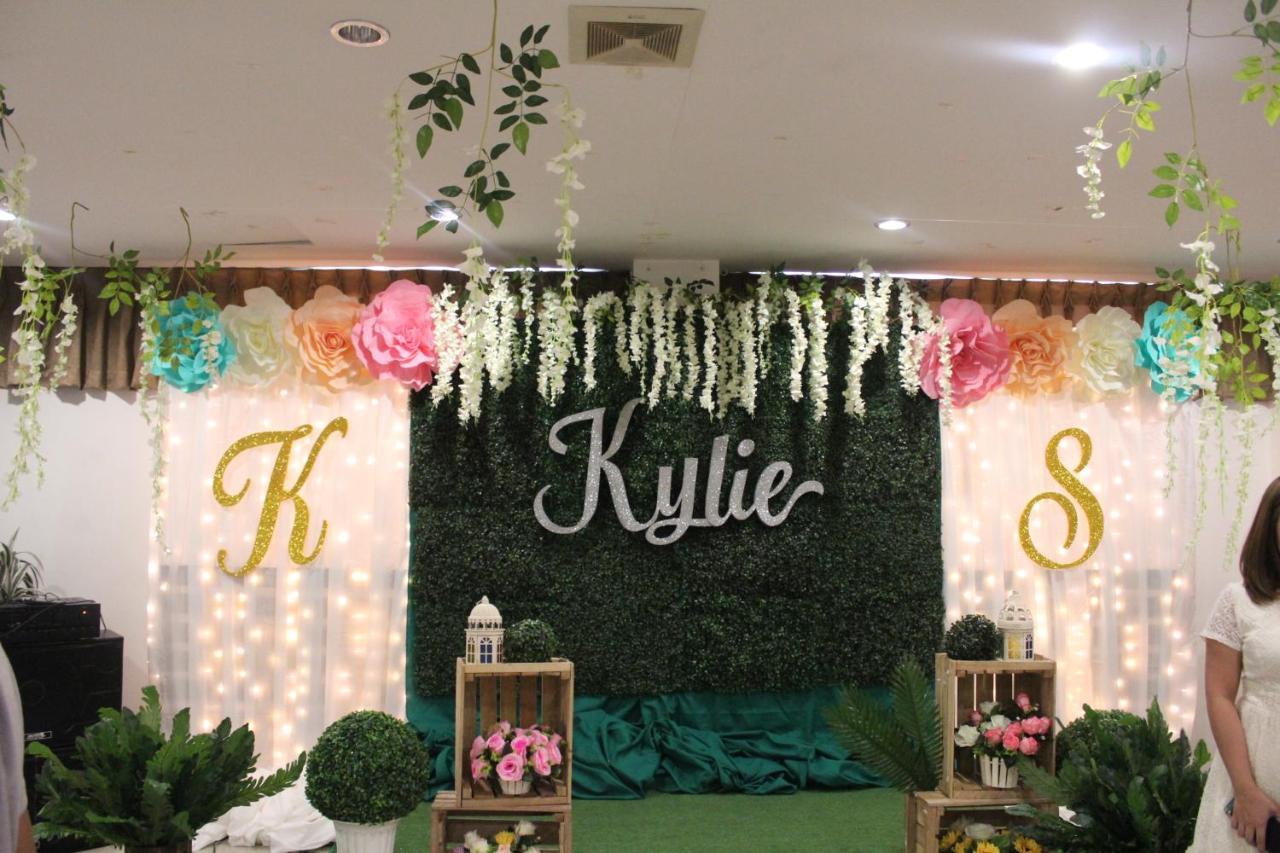 Be-Ing Suites Davao City Buitenkant foto